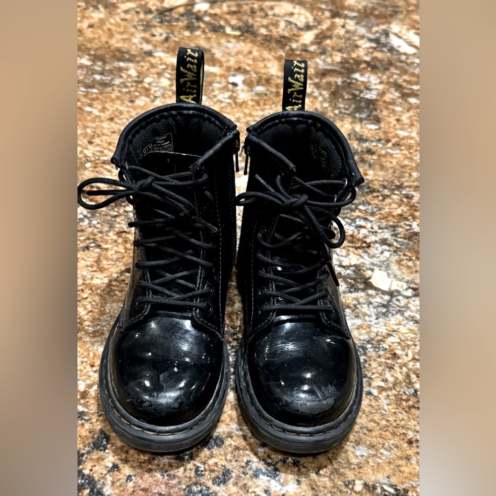 Dr. Martens Kids Black Lace-Up Combat Boots